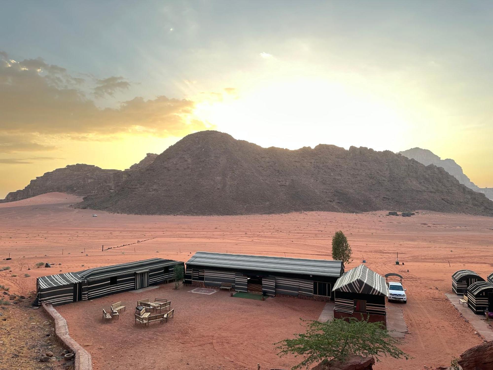 Sunset Dreams Camp Apartment Wadi Rum Exterior photo